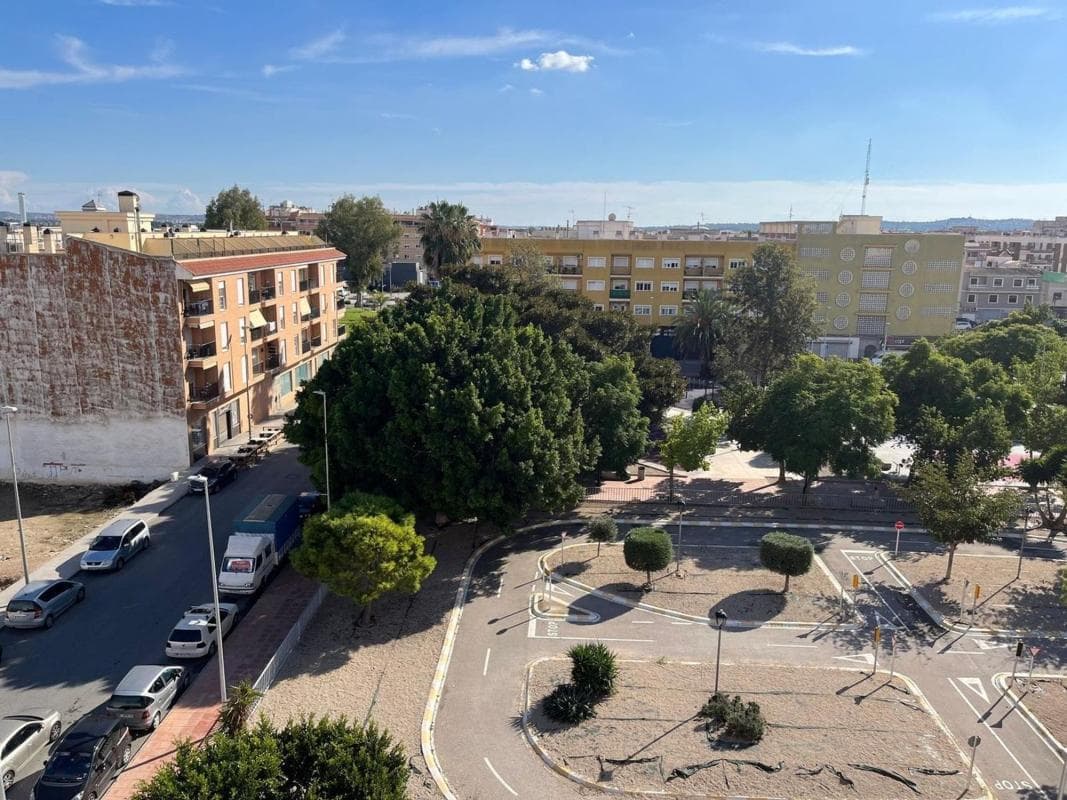 Appartement, 3 chambres — Almoradí