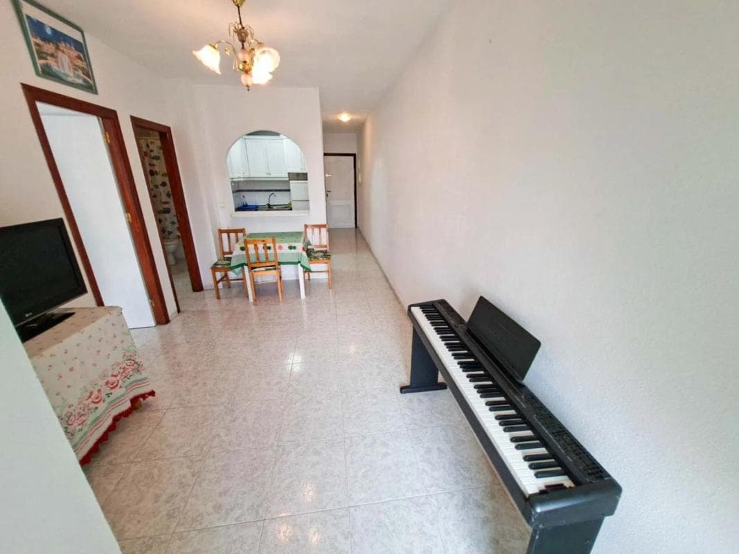 Apartment, 2 bedrooms — Torrevieja