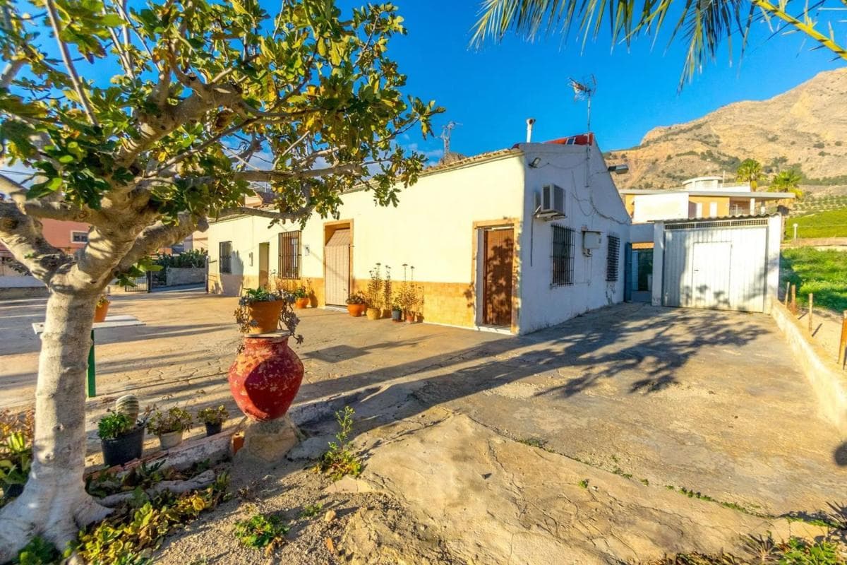 Finca, 4 bedrooms — Orihuela
