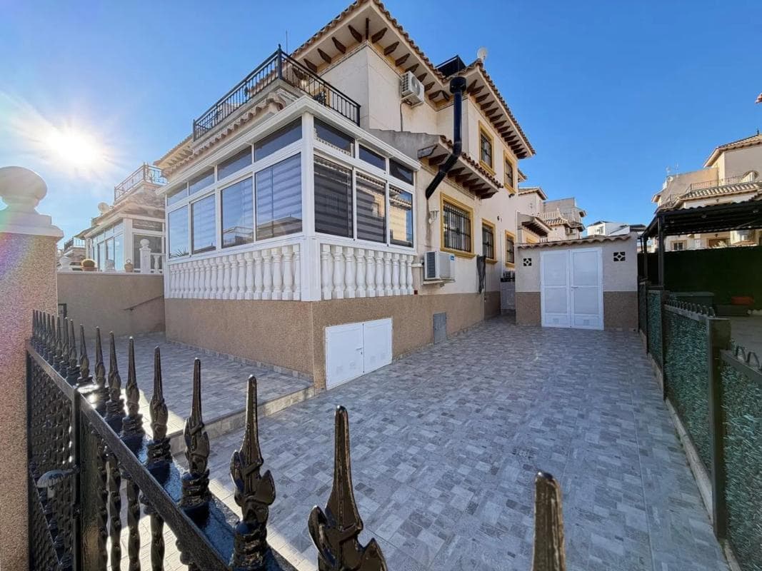 Dom szeregowy, 2 sypialnie — Orihuela