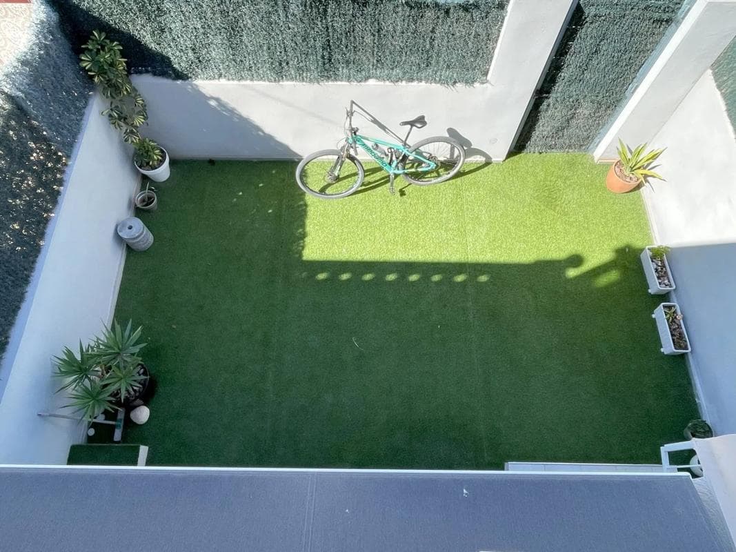 Chalet pareado, 3 dormitorios — Torrevieja