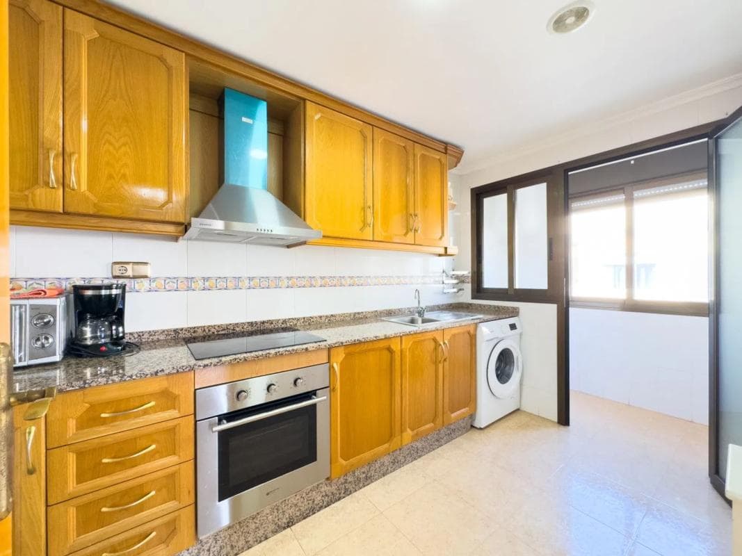 Апартаменти, 4 спальні — Torrevieja