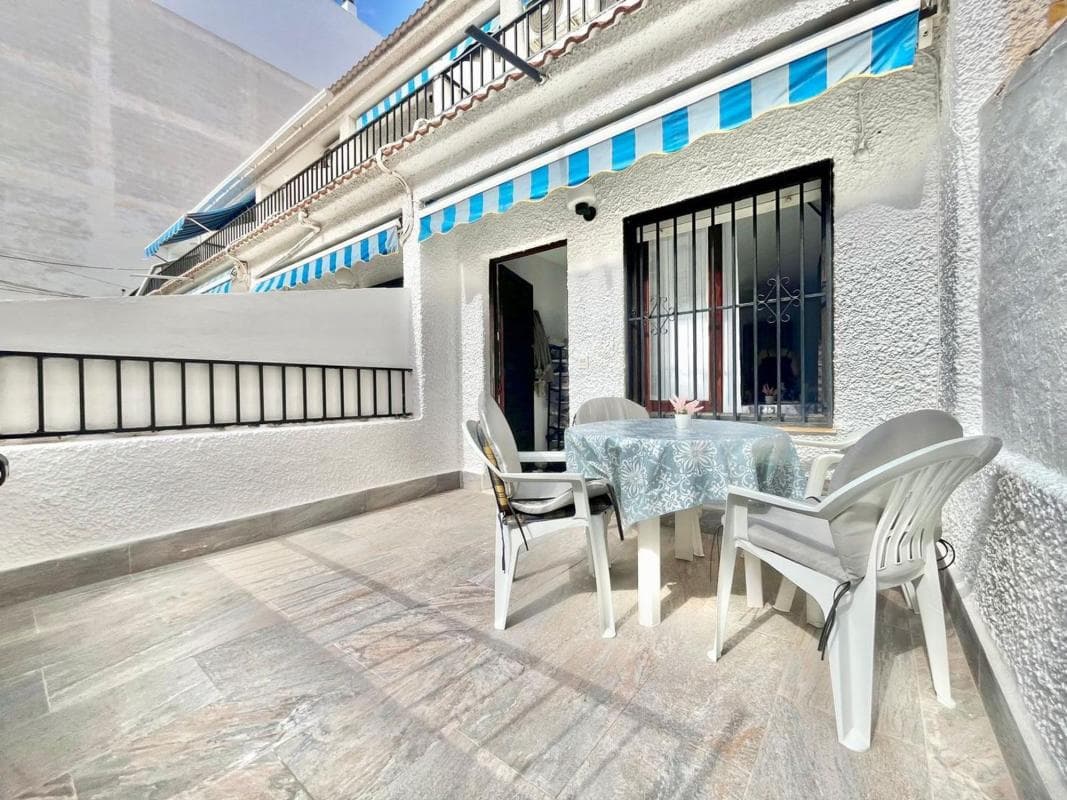 Dúplex, 2 dormitorios — Torrevieja