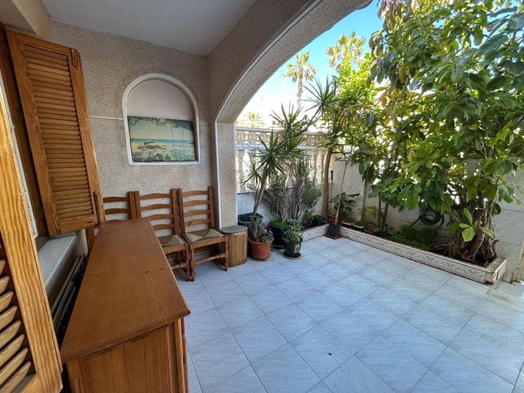 Townhouse, 1 bedroom — Torrevieja