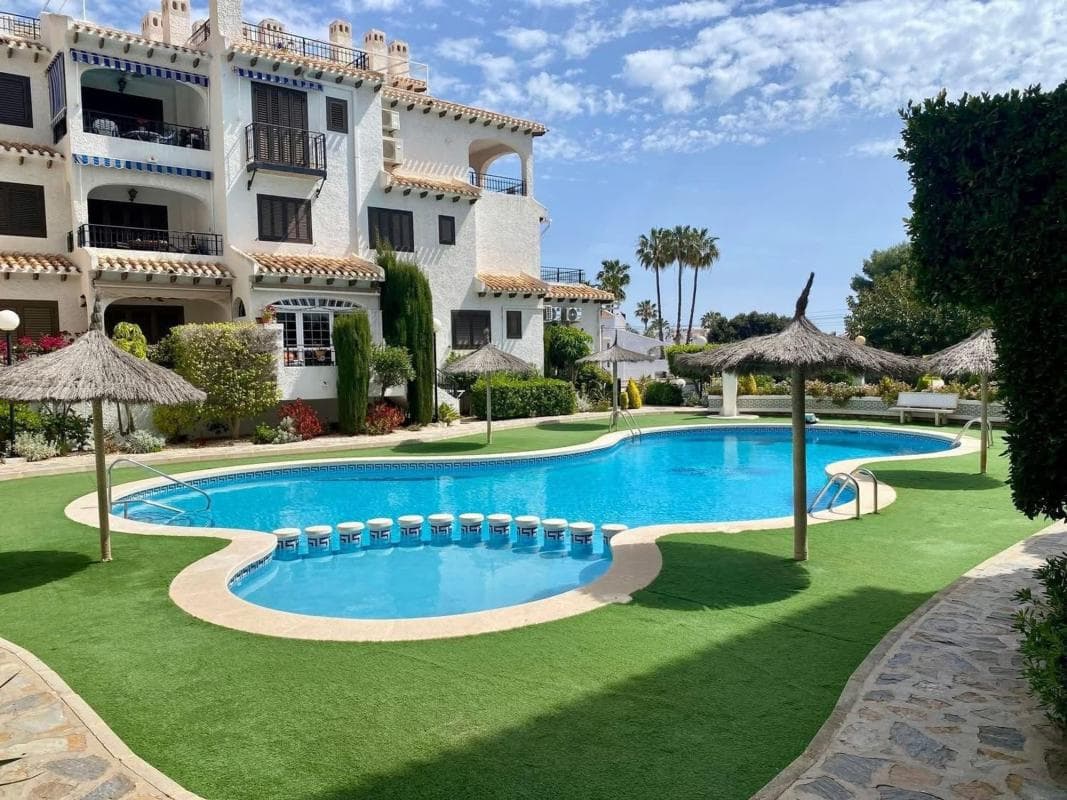 Апартаменти, 2 спальні — Orihuela