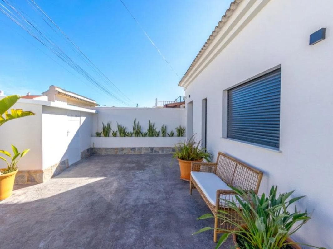 Вілла, 3 спальні — Torrevieja