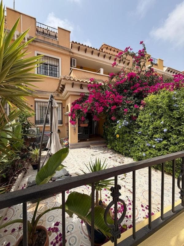 Villa, 3 chambres — Torrevieja